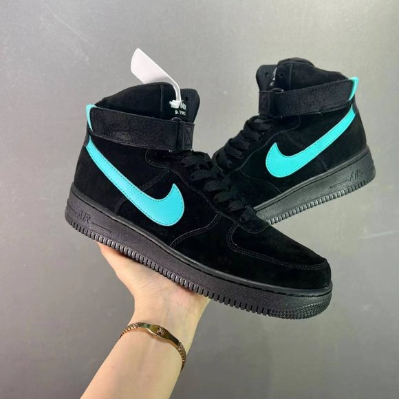 Co-branded tiffany & co. x nike air force 1 low